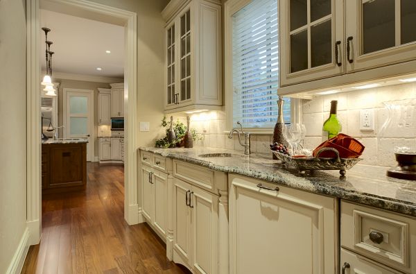 Butlers Pantry Installation in Euless