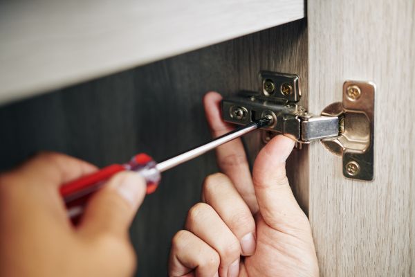 Cabinet Hinge Installation in Euless